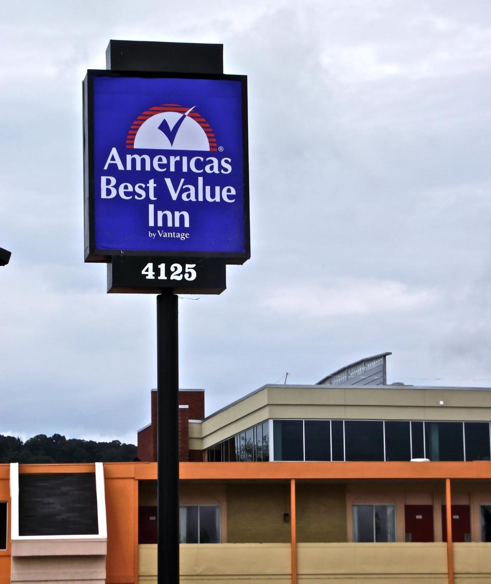 Motel 6 Harrisburg PA Near PA Expo Center Esterno foto