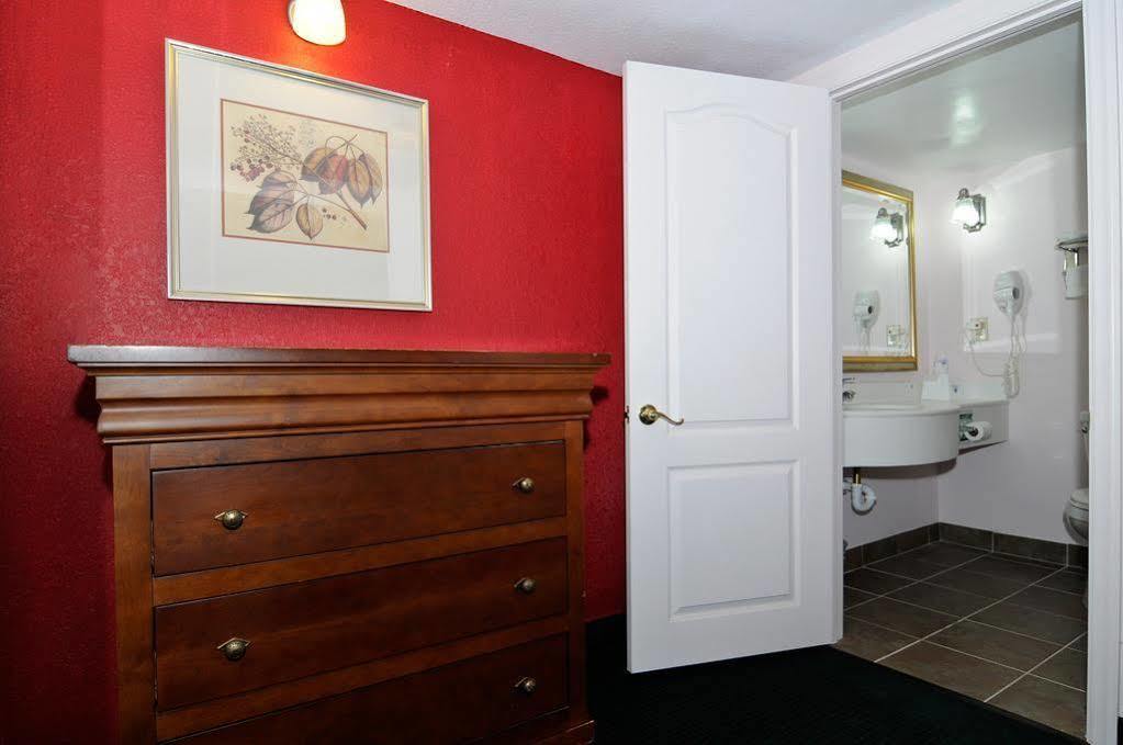 Motel 6 Harrisburg PA Near PA Expo Center Esterno foto